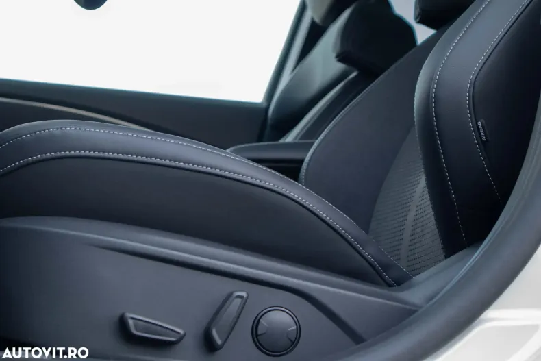 Ford Mustang Mach-E din 2024 cu 1 km - oferta FOR143831 - foto 13