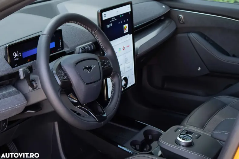 Ford Mustang Mach-E din 2023 cu 1 km - oferta FOR143834 - foto 19