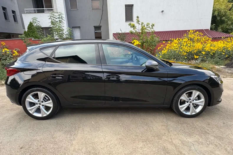 Seat Leon din 2025 cu 16.480 km - oferta SEA143848 - foto 10