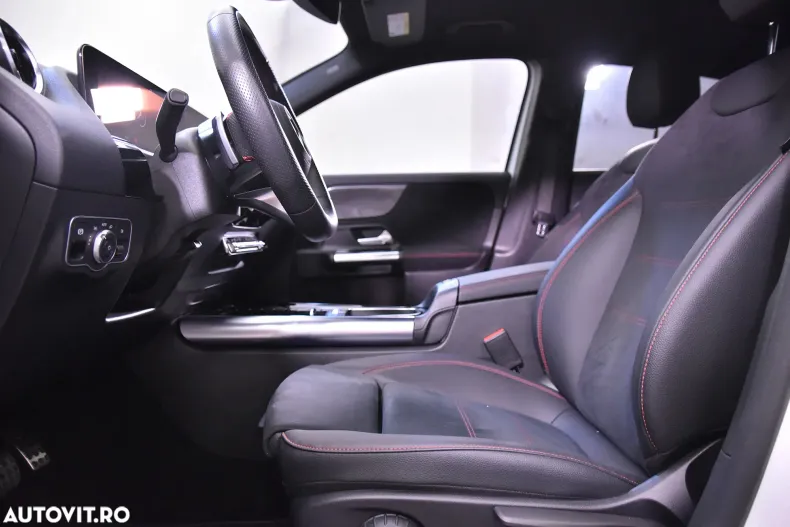 Mercedes-Benz GLA din 2023 cu 19.758 km - oferta MER143859 - foto 25