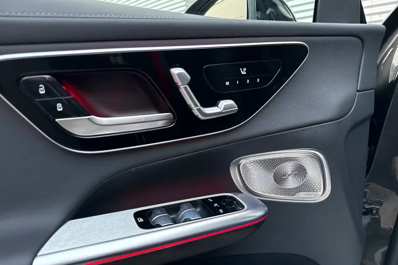 Mercedes-Benz GLC din 2024 cu 14.000 km - oferta MER143860 - foto 23