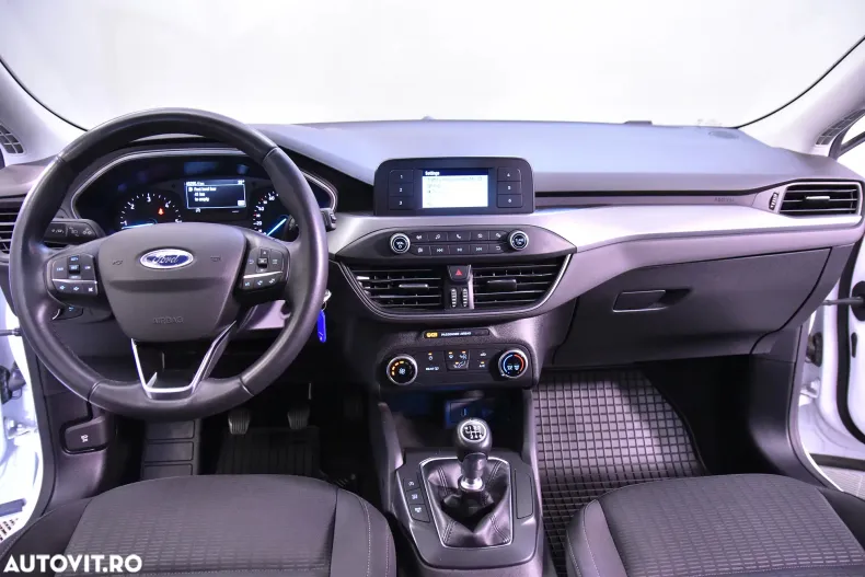 Ford Focus din 2021 cu 48.277 km - oferta FOR143864 - foto 10