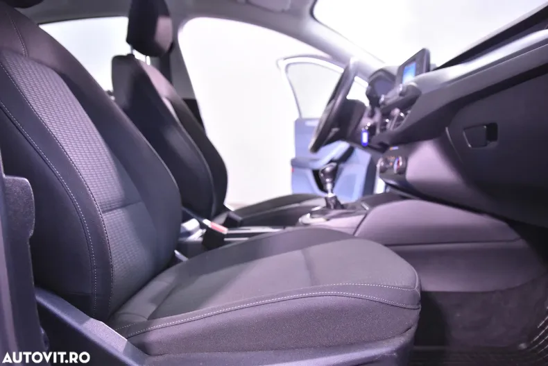 Ford Focus din 2021 cu 48.277 km - oferta FOR143864 - foto 12