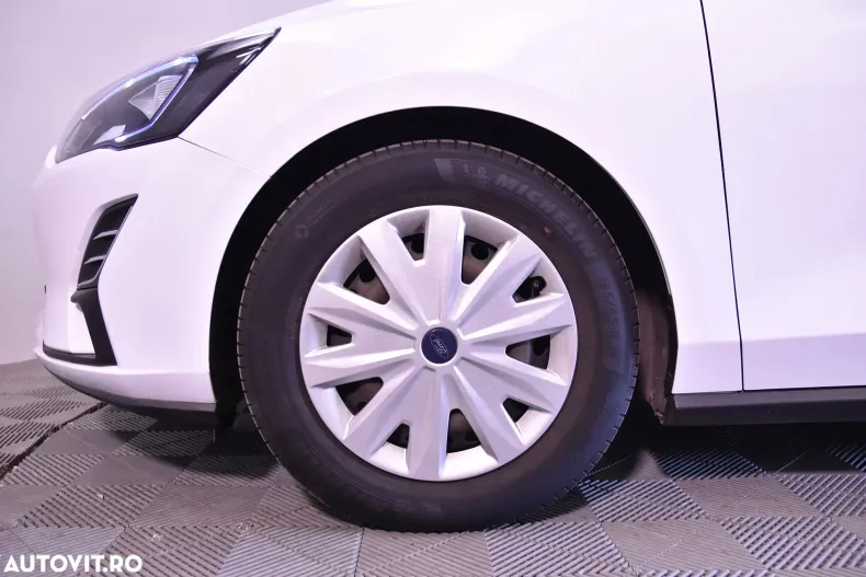 Ford Focus din 2021 cu 48.277 km - oferta FOR143864 - foto 14