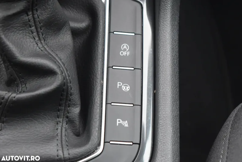 Volkswagen Tiguan din 2021 cu 166.799 km - oferta VOL143873 - foto 32