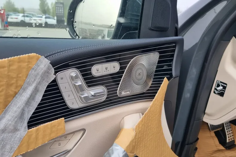 Mercedes-Benz GLE din 2025 cu 5 km - oferta MER143877 - foto 17