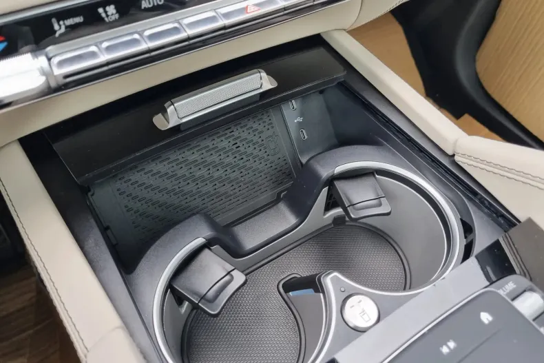 Mercedes-Benz GLE din 2025 cu 5 km - oferta MER143877 - foto 29