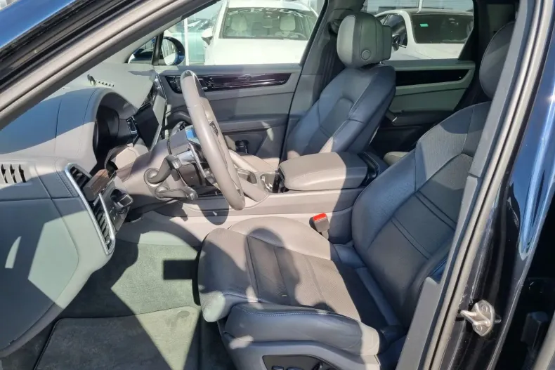 Porsche Cayenne din 2022 cu 40.500 km - oferta POR143878 - foto 11