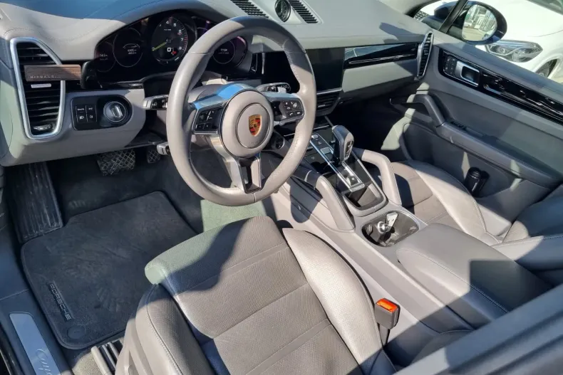 Porsche Cayenne din 2022 cu 40.500 km - oferta POR143878 - foto 18