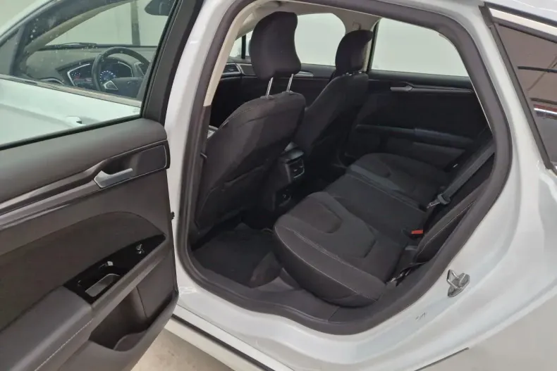 Ford Mondeo din 2021 cu 38.000 km - oferta FOR143910 - foto 8