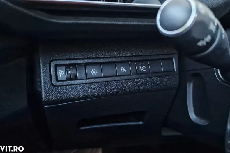 Peugeot 3008 din 2023 cu 67.000 km - oferta PEU143912 - foto 13