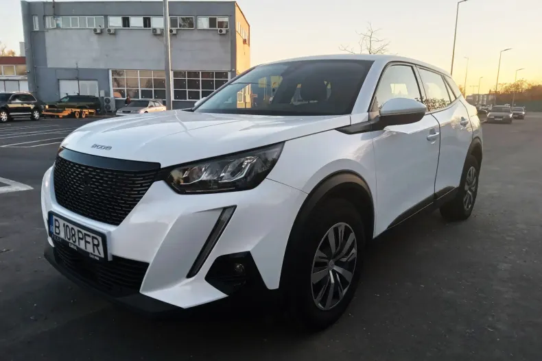 Peugeot 2008 din 2020 cu 90.550 km - oferta PEU143936 - foto 2