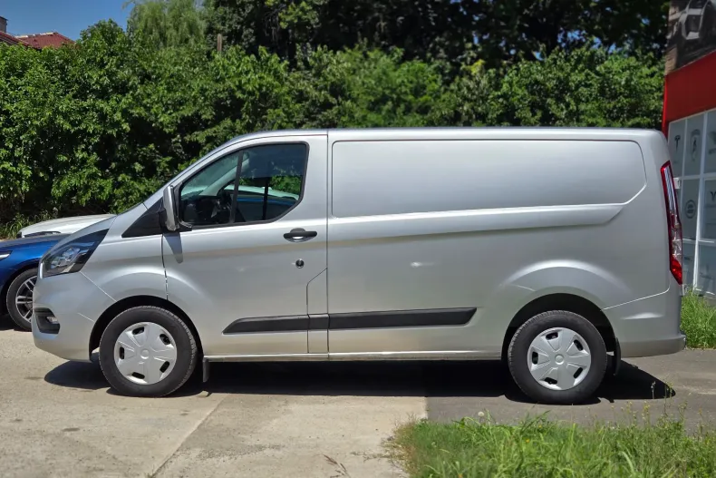 Ford Transit Custom din 2023 cu 33.000 km - oferta FOR143940 - foto 3