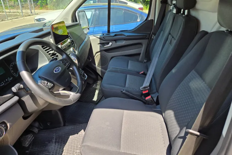 Ford Transit Custom din 2023 cu 33.000 km - oferta FOR143940 - foto 7