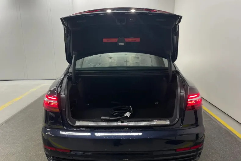 Audi A8 din 2025 cu 8.350 km - oferta AUD143946 - foto 10