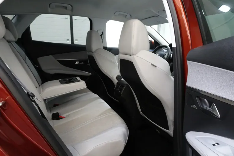 Peugeot 3008 din 2019 cu 106.000 km - oferta PEU143953 - foto 11