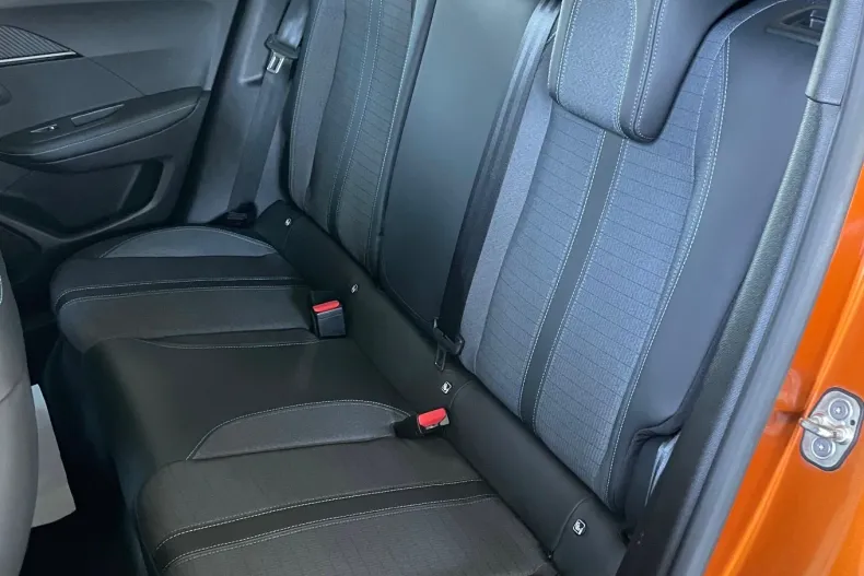 Peugeot 2008 din 2021 cu 94.000 km - oferta PEU143958 - foto 22