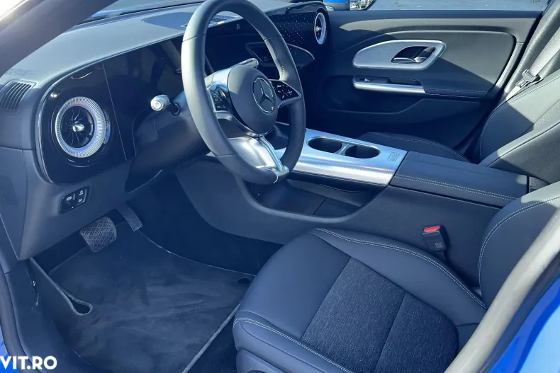 Mercedes-Benz CLA din 2025 cu 3.000 km - oferta MER143961 - foto 9