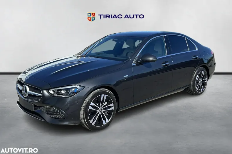 Mercedes-Benz C din 2025 cu 3.000 km - oferta MER143963 - foto 1