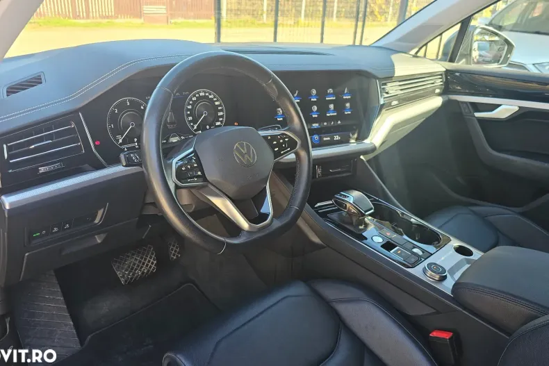 Volkswagen Touareg din 2023 cu 130.000 km - oferta VOL143975 - foto 20