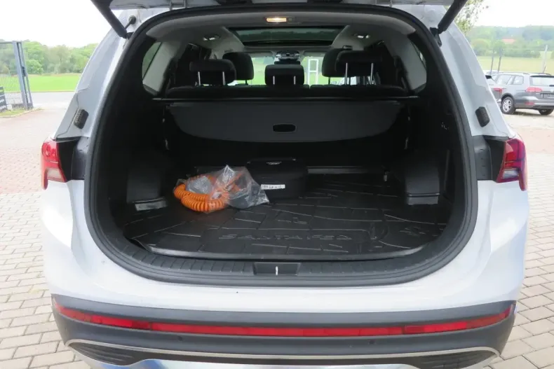 Hyundai SANTA FE din 2021 cu 53.206 km - oferta HYU143983 - foto 6