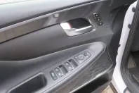 Hyundai SANTA FE din 2021 cu 53.206 km - oferta HYU143983 - foto 9