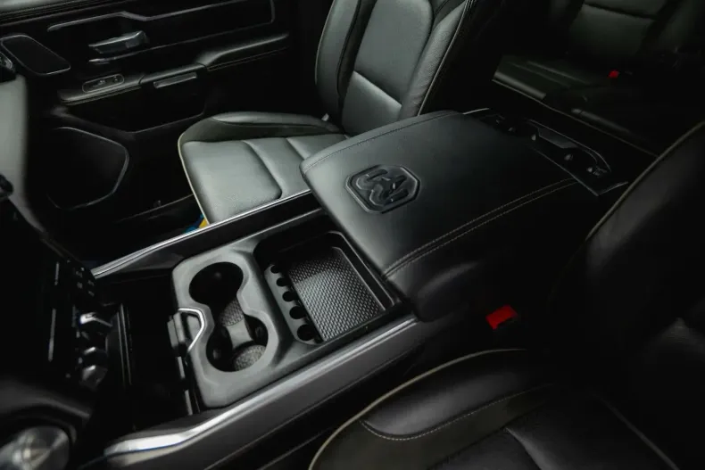 Dodge RAM din 2023 cu 15.380 km - oferta DOD143998 - foto 36