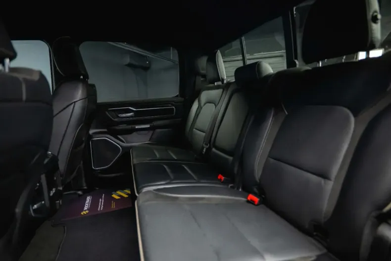 Dodge RAM din 2023 cu 15.380 km - oferta DOD143998 - foto 39