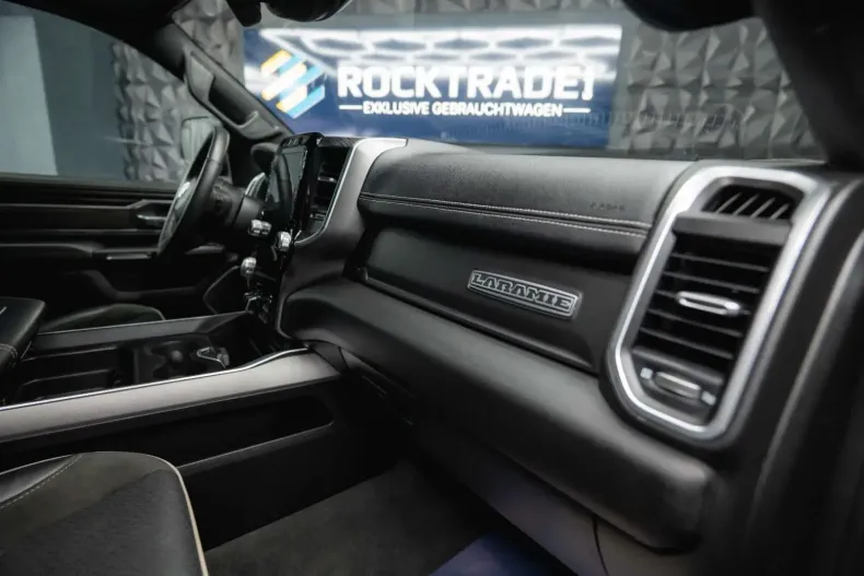 Dodge RAM din 2023 cu 15.380 km - oferta DOD143998 - foto 44