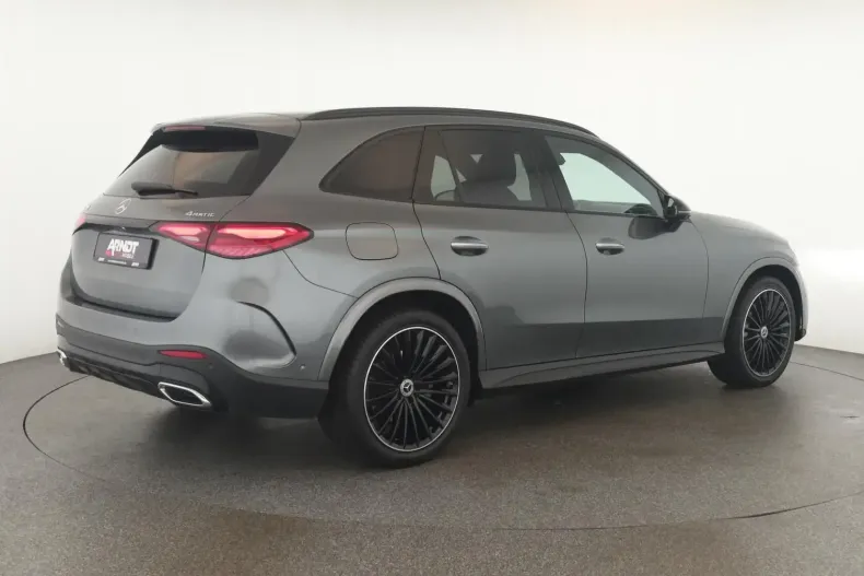 Mercedes-Benz GLC 300 din 2023 cu 45.900 km - oferta MER143999 - foto 5