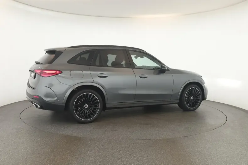 Mercedes-Benz GLC 300 din 2023 cu 45.900 km - oferta MER143999 - foto 24