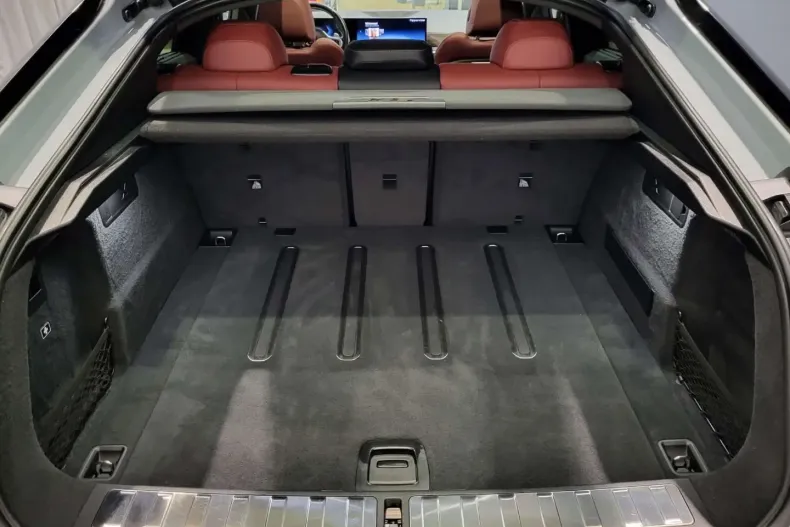 BMW X6 din 2023 cu 29.986 km - oferta BMW144004 - foto 19