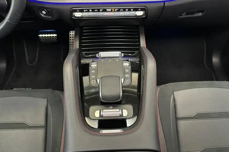 Mercedes-Benz GLE 53 AMG din 2025 cu 15.633 km - oferta MER144014 - foto 10