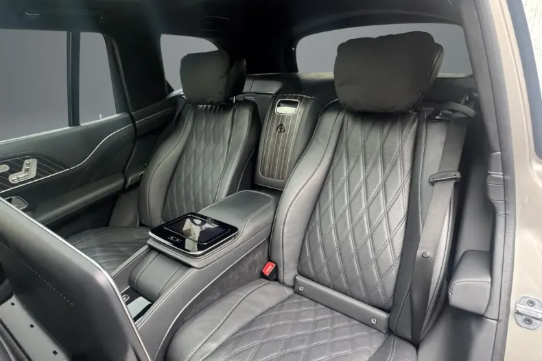 Mercedes-Benz GLS 600 din 2024 cu 12.800 km - oferta MER144016 - foto 14