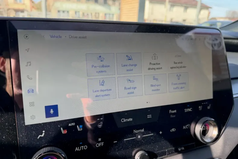 Lexus RX 500 din 2025 cu 5.870 km - oferta LEX144017 - foto 25