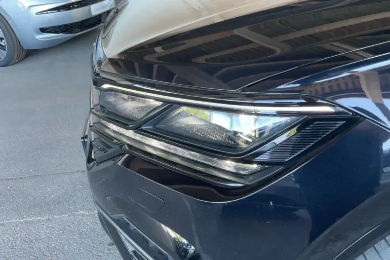 Volkswagen Touareg din 2021 cu 74.810 km - oferta VOL144018 - foto 2