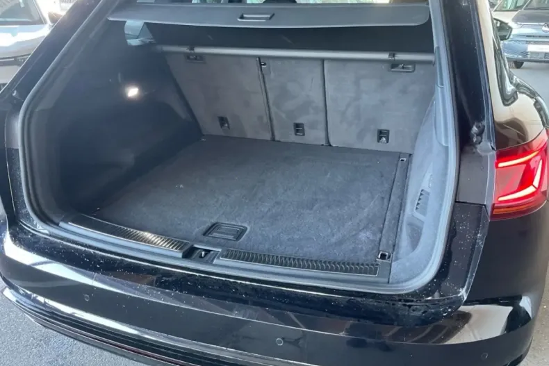 Volkswagen Touareg din 2021 cu 74.810 km - oferta VOL144018 - foto 14