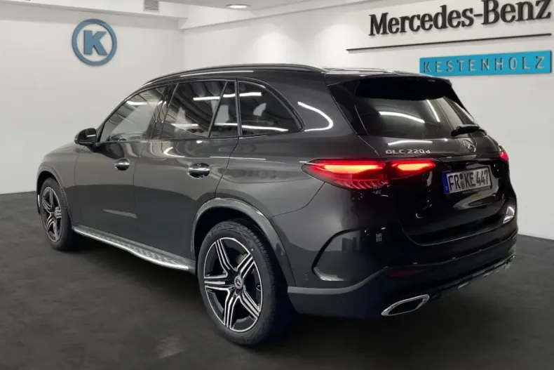 Mercedes-Benz GLC 220 din 2025 cu 27.495 km - oferta MER144023 - foto 4