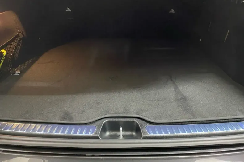 Mercedes-Benz GLC 220 din 2025 cu 27.495 km - oferta MER144023 - foto 12