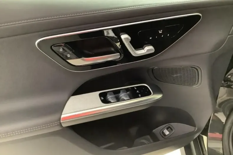 Mercedes-Benz GLC 220 din 2024 cu 22.456 km - oferta MER144026 - foto 7