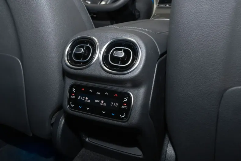 Mercedes-Benz GLC 450 din 2024 cu 10.000 km - oferta MER144027 - foto 21