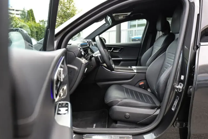 Mercedes-Benz GLC 300 din 2023 cu 31.355 km - oferta MER144028 - foto 8