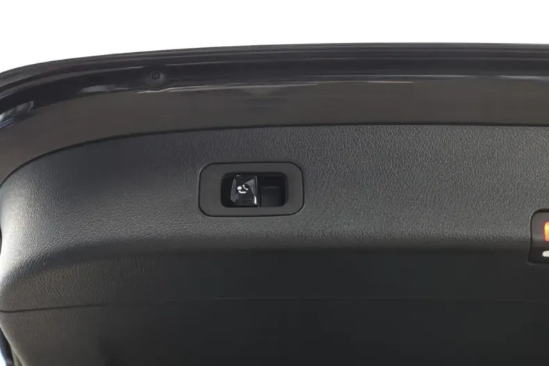 Mercedes-Benz GLC 300 din 2023 cu 31.355 km - oferta MER144028 - foto 25