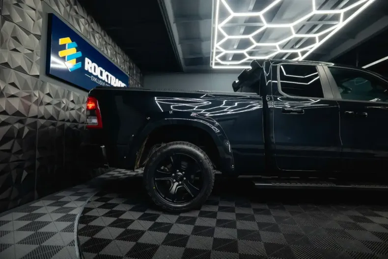 Dodge RAM din 2023 cu 18.210 km - oferta DOD144029 - foto 13