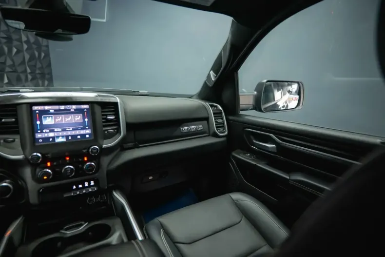 Dodge RAM din 2023 cu 18.210 km - oferta DOD144029 - foto 26