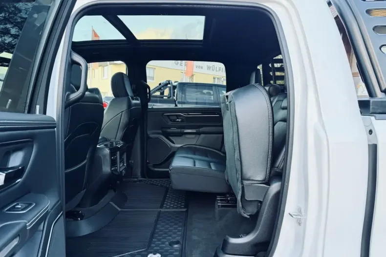 Dodge RAM din 2023 cu 5.350 km - oferta DOD144030 - foto 38