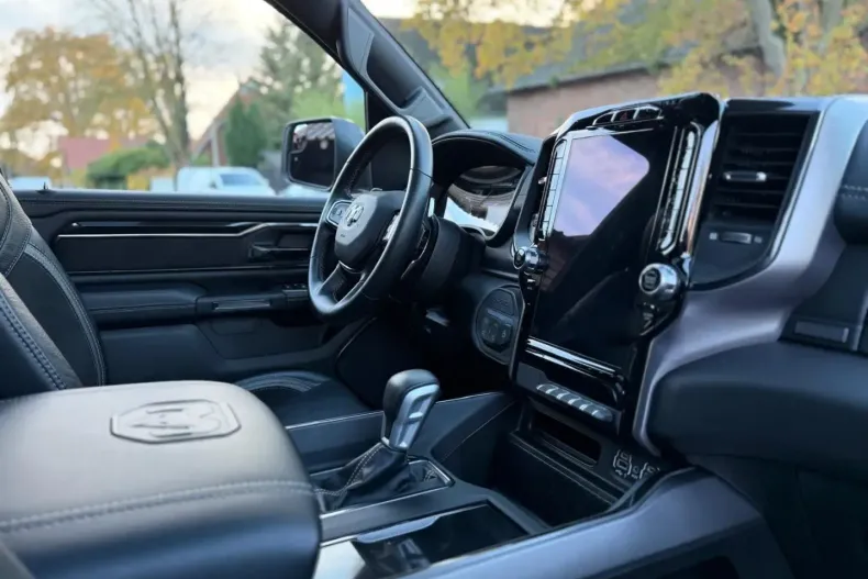 Dodge RAM din 2023 cu 5.350 km - oferta DOD144030 - foto 44