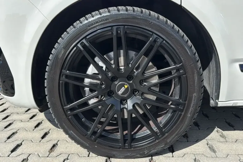 Volkswagen T6 Multivan din 2023 cu 28.500 km - oferta VOL144034 - foto 10