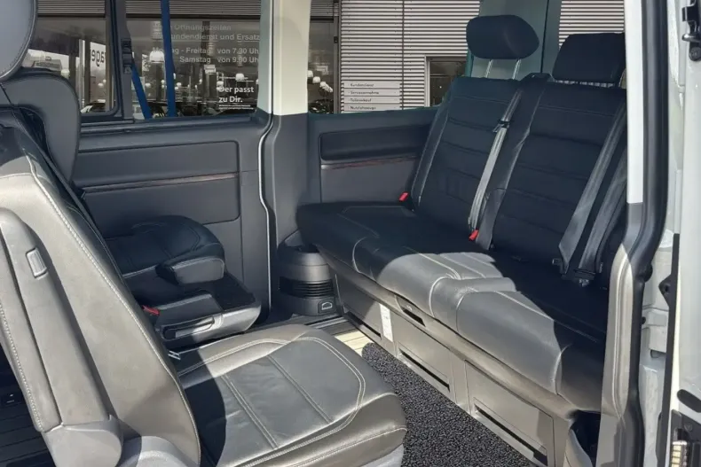 Volkswagen T6 Multivan din 2023 cu 28.500 km - oferta VOL144034 - foto 13