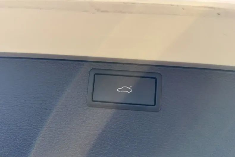 Volkswagen T6 Multivan din 2023 cu 28.500 km - oferta VOL144034 - foto 16